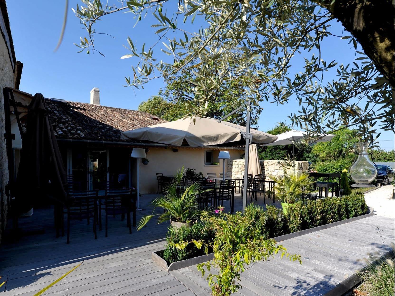 依皮克尔瑞Spa酒店餐厅 Saint-Pey-de-Castets 外观 照片